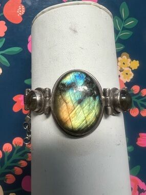 Sterling silver vintage bracelet , oval Labradorite Bracelet - Multi strand gems